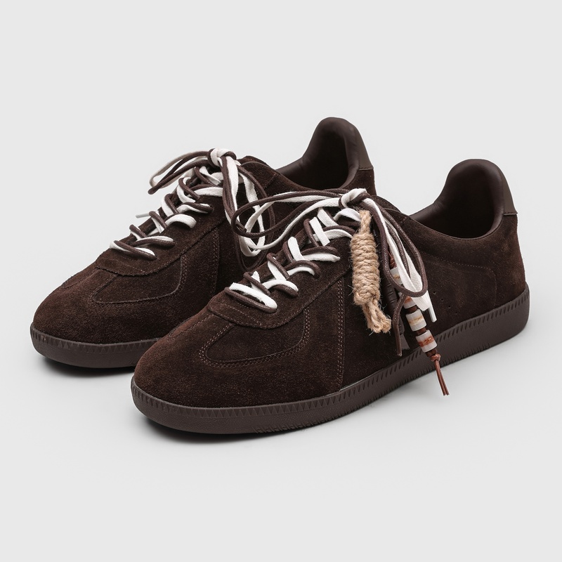 Sepatu Kasual Pria Mewah Berku - Men Shoes Must Have ulasan dan harga