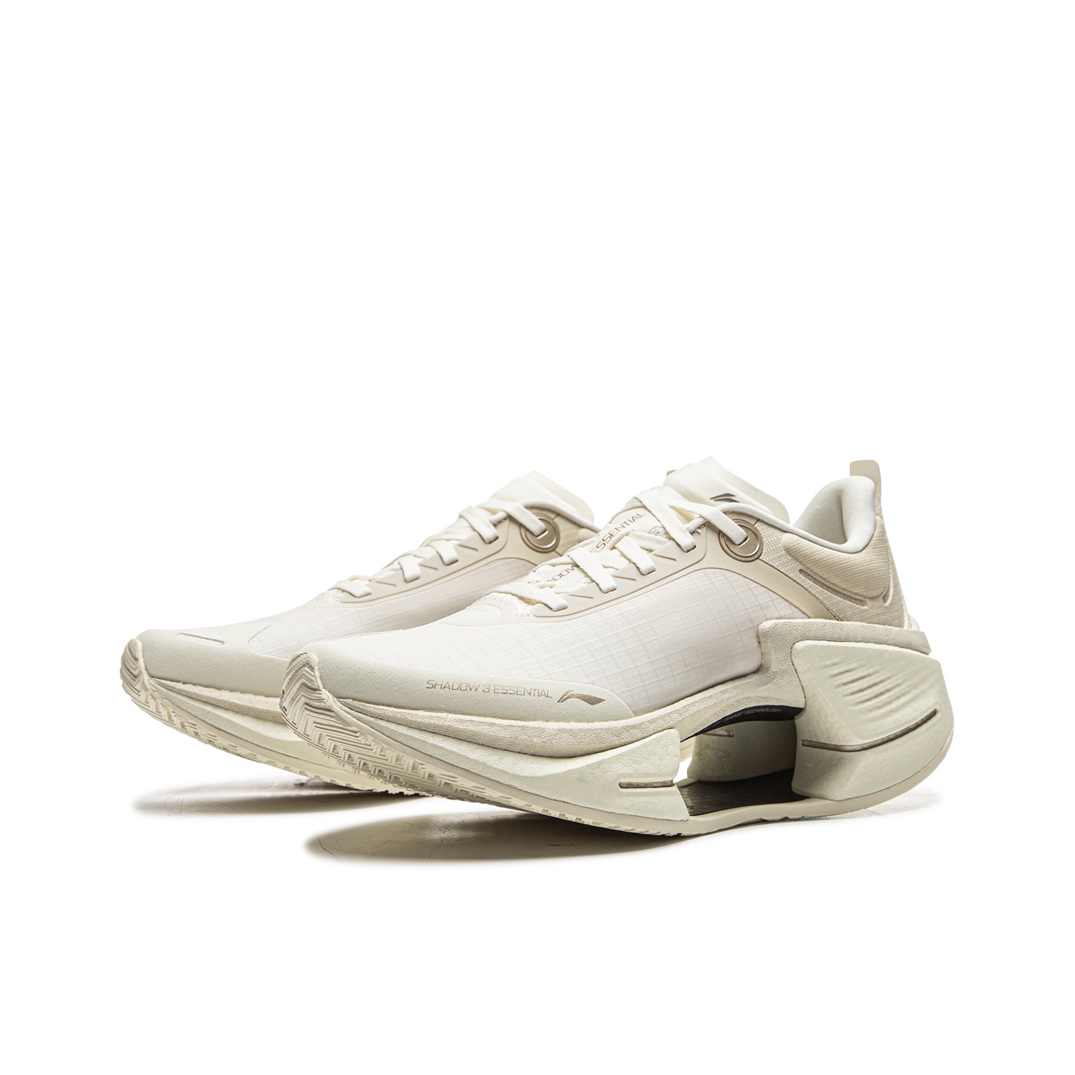 Li Ning Wade Shadow 3 ESSENTIA - Men Shoes Essentials ulasan dan harga