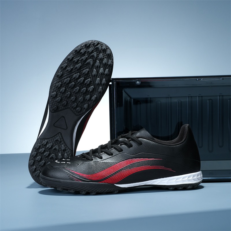 Sepatu sepak bola bernapas unt - Men Shoes Must Have ulasan dan harga