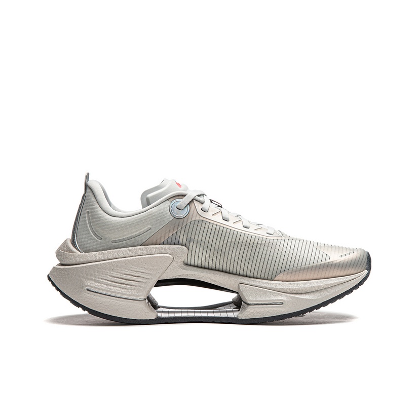 Li Ning Wade Shadow 3 ESSENTIA - Men Shoes Essentials ulasan dan harga