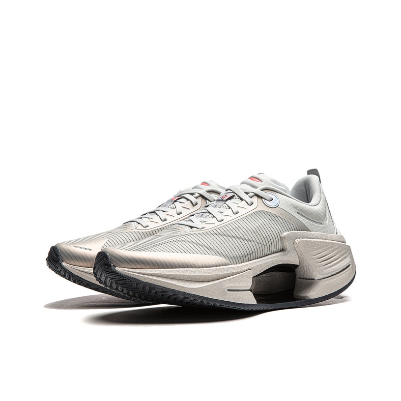 Li Ning Wade Shadow 3 ESSENTIA - Men Shoes Essentials ulasan dan harga